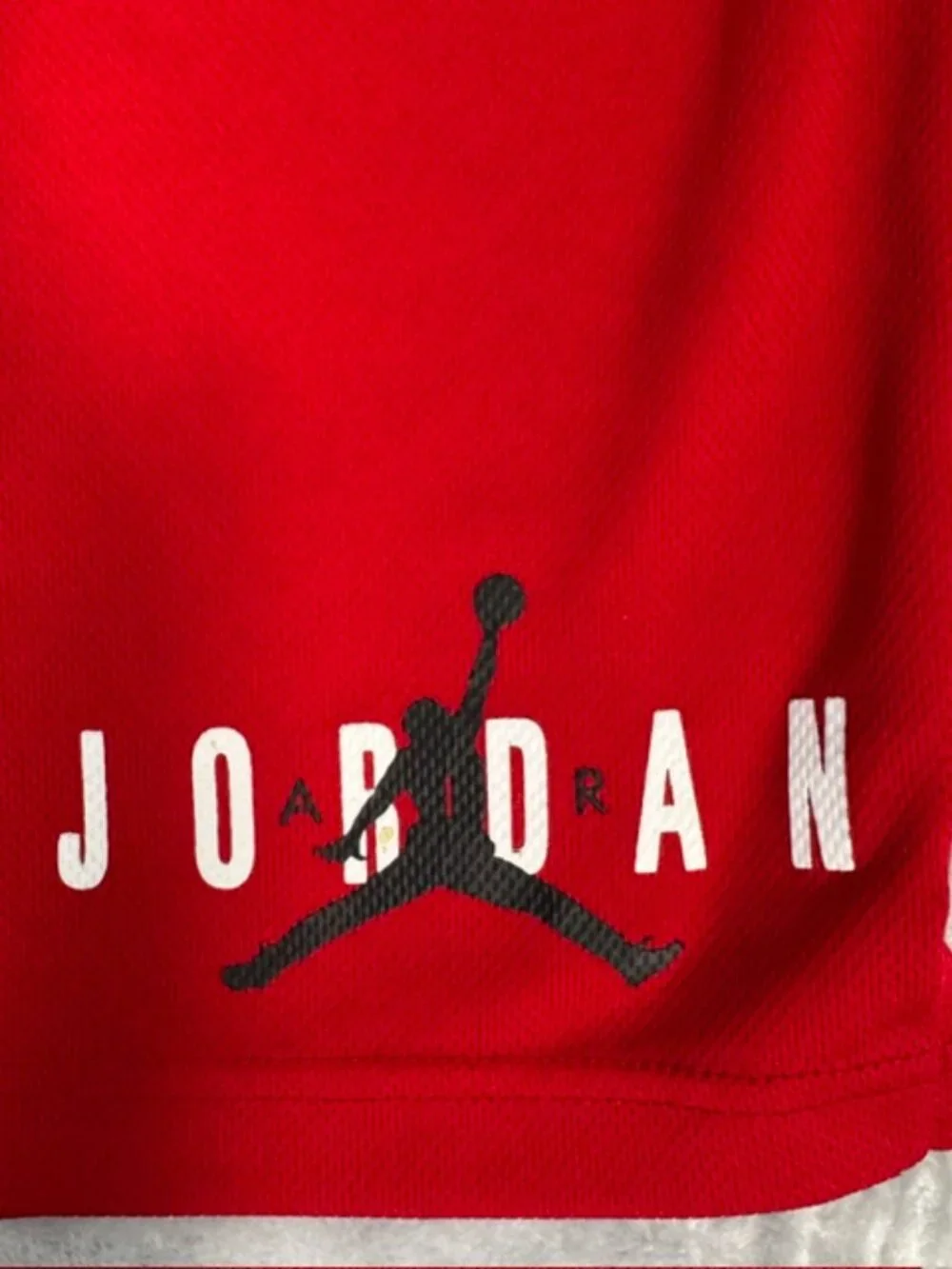 Jordan Boys Red Mesh Basketball Shorts Jumpman Logo XL 13-15